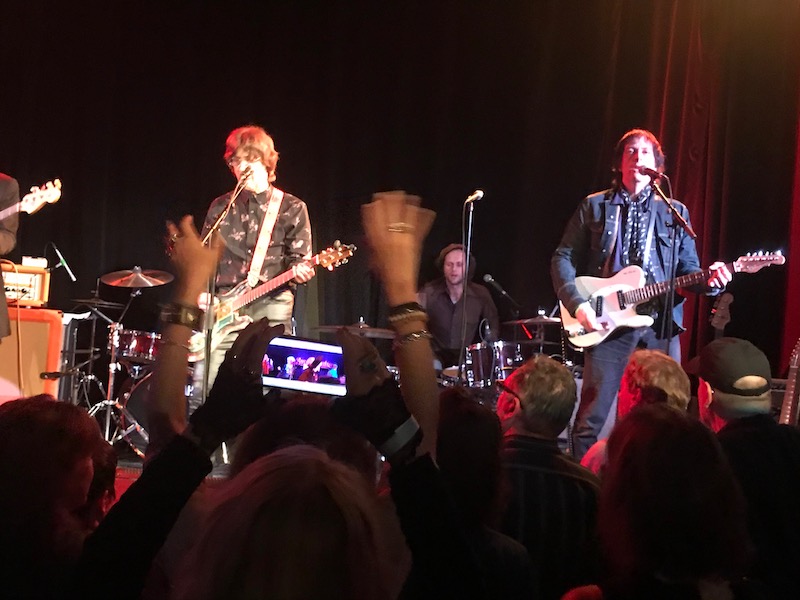 groovies roy tribute set
