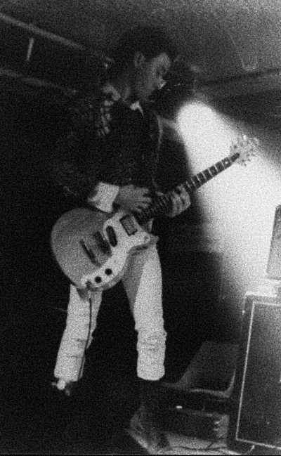 rod guitar white pants