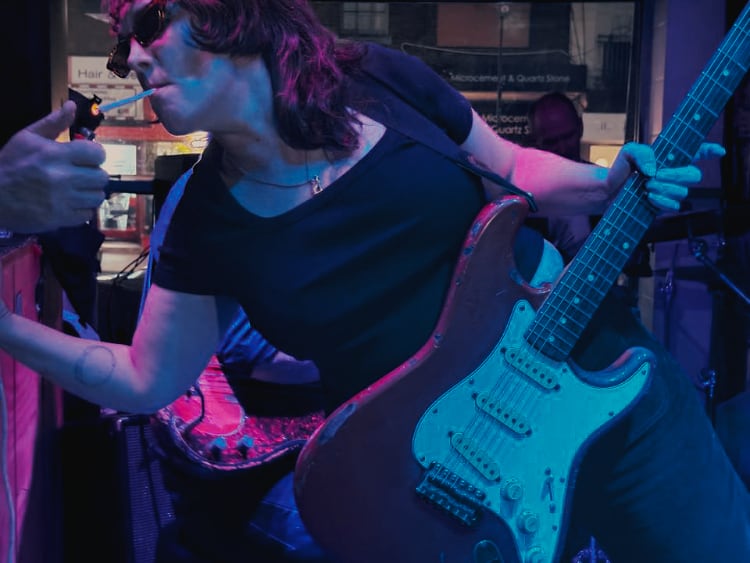 belle durrie light up