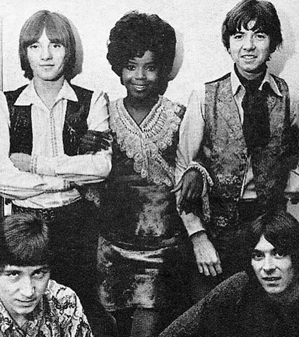 pp arnold small faces
